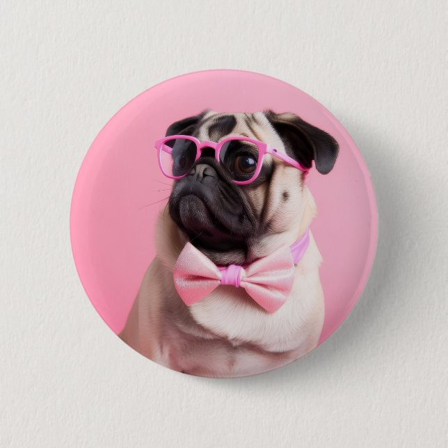 pug dog wearing bow knapp (Framsida)