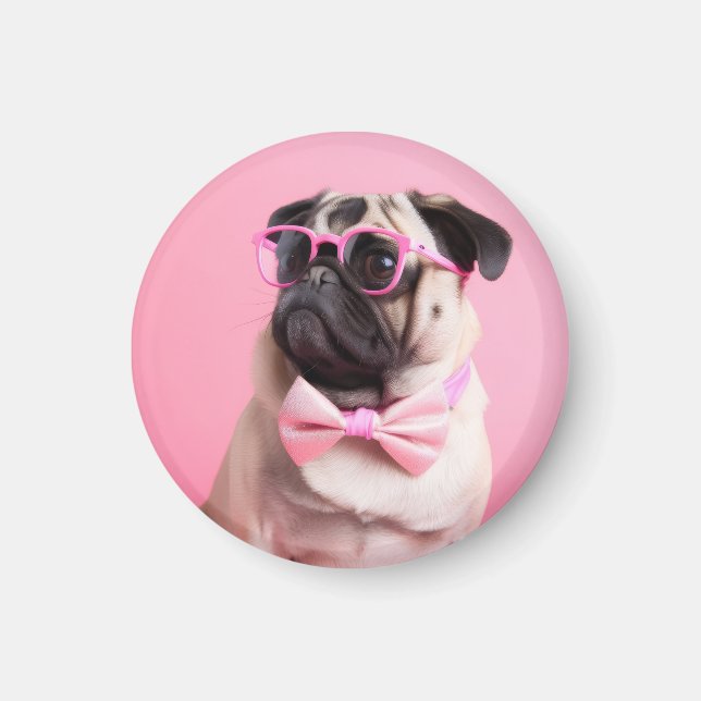pug dog wearing bow magnet (Framsidan)