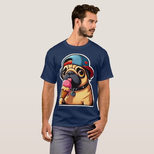PUG EATING ICE CREAM 4 T SHIRT (Hel framsida)