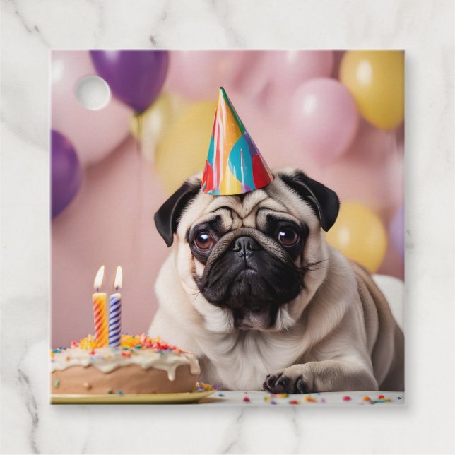 Pug Födelsedagsfest Gåvor Etiketter (Framsida)