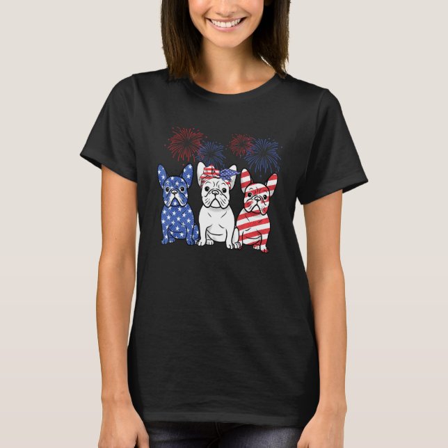 Pug Hund 4:e juli USA Amerikanska Flagga Fireworks T Shirt (Framsida)