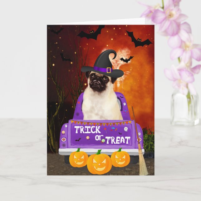 Pug Hund i Halloween Lastbil Kort (Orkide)