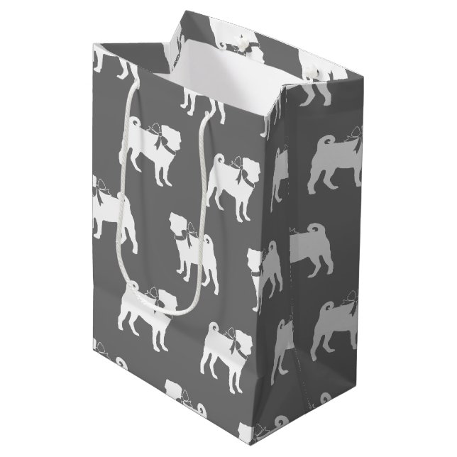 Pug Hund Puppy Medium Gift Bag (Framsidan Vinklad)