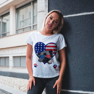 Pug Hund, solglasögon USA flagga Heart Unisex T Shirt