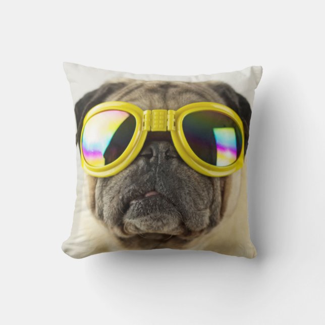 Pug med Goggles Kudde (Framsida)