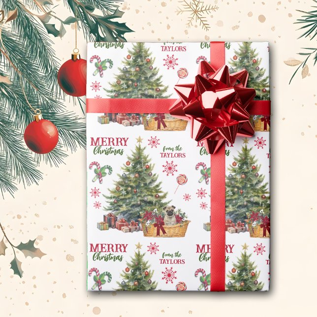 Pug Puppy Basket under Träd Presentpapper (Skapare uppladdad)