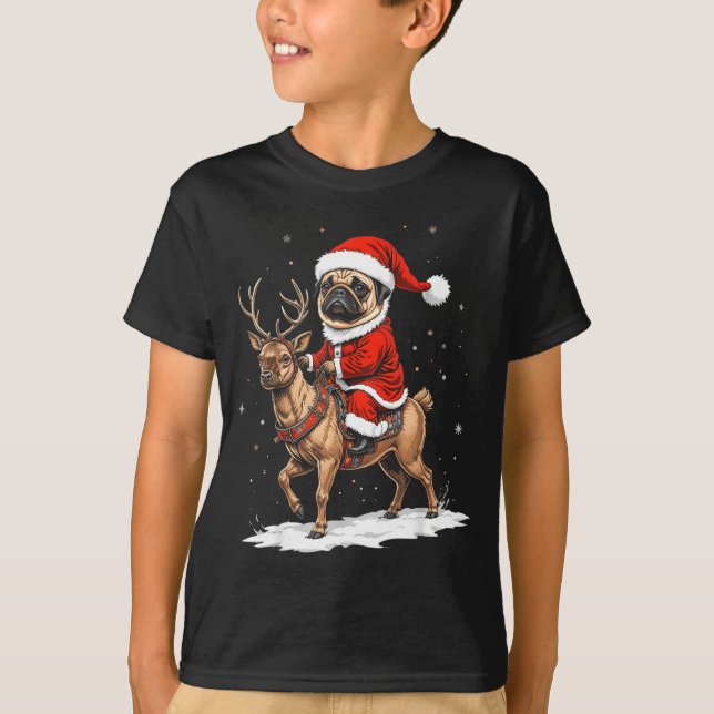 Pug Santa Riding Reindeer Christmas Holiday Puppy  T Shirt (Framsida)