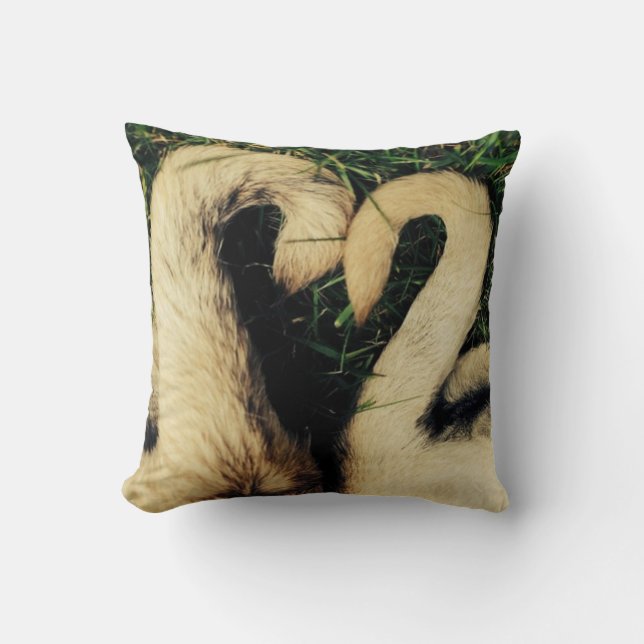 Pug Svan Kudde (Framsida)