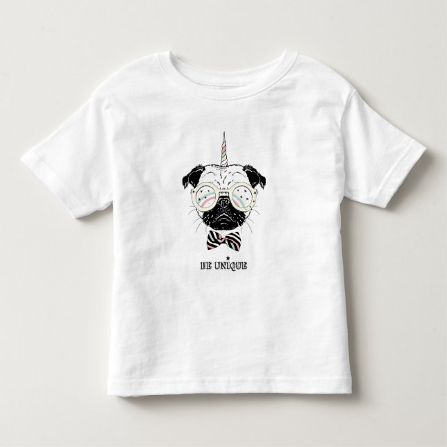 Pug Unicorn | Var unik T Shirt (Framsida)