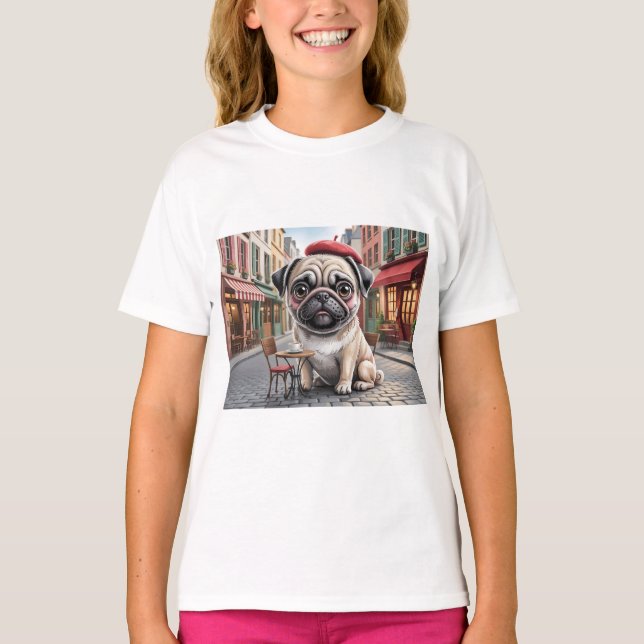 Puggen från Paris på gatukaféet T Shirt (Framsida)