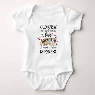 Pugs Gud Knew Mitt hjärta behövde Kärlek Hundälska T Shirt