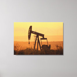Pumpjack pumpar olja i västra Texas, USA Canvastryck