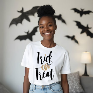 Pumpkin för Bus eller godis Typografisk penselskri T Shirt