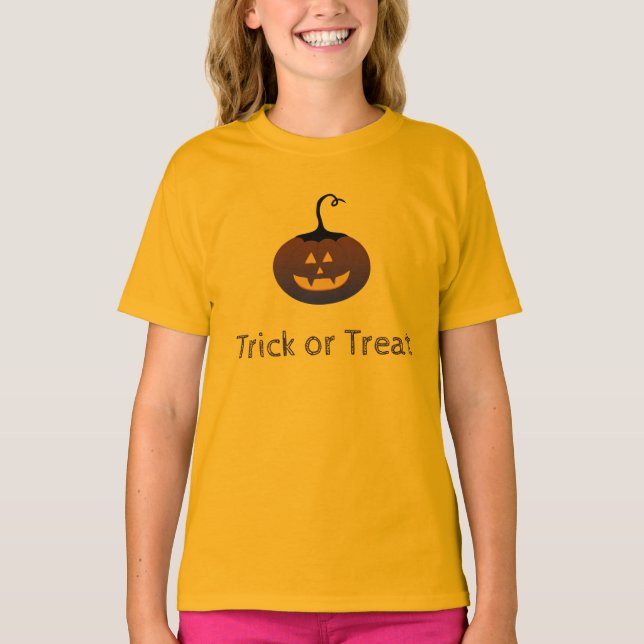 Pumpkin happy halloween Bus eller godis Tee (Framsida)