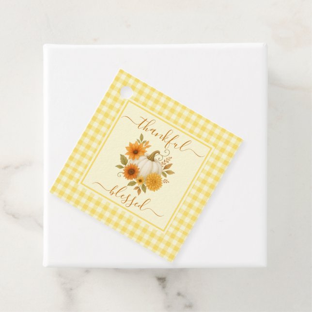 Pumpkin med tacksamhet och välsignat | Fall Thanks Gåvor Etiketter (På plats)