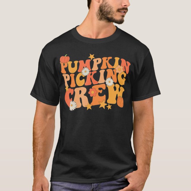 Pumpkin Picking Crew Squad Groovy faller hösten oc T Shirt (Framsida)