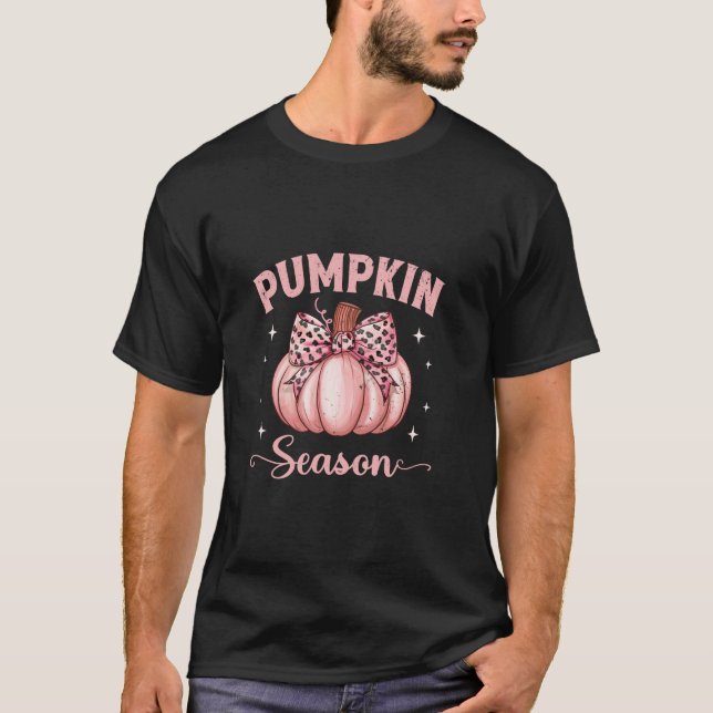 Pumpkin Season Coquette Bow Pumpkin i oktober T Shirt (Framsida)