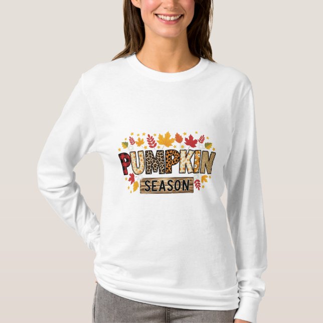 Pumpkin Season Fall Aesthetic T-Shirt | Hösten Pat (Framsida)