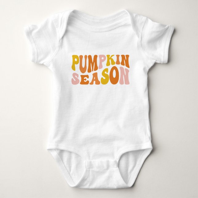 Pumpkin Season T Shirt (Framsida)