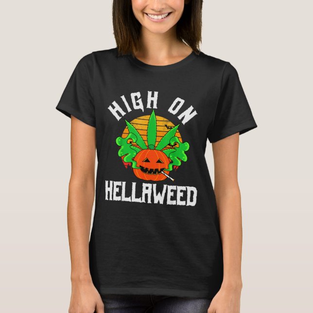 Pumpkin Smoking Weed Costume Retro Funny Halloween T Shirt (Framsida)