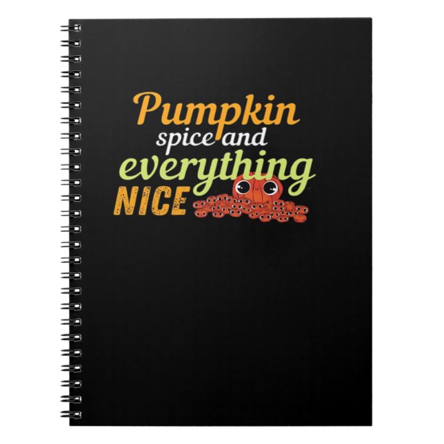 Pumpkin Spice & All Nice Halloween Basic De Anteckningsbok (Framsidan)