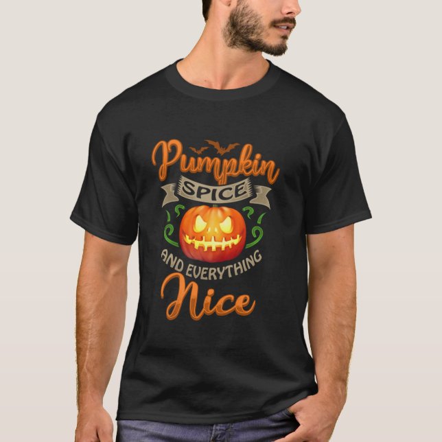 Pumpkin Spice Allt fint Joke Funny Halloween T Shirt (Framsida)