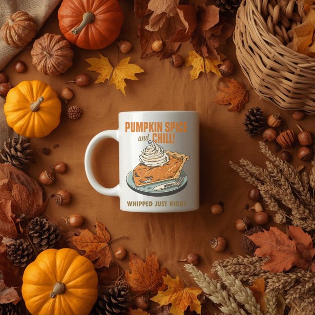 Pumpkin Spice & Chill Funny Thanksgiving Fall Pun Kaffemugg (Skapare uppladdad)
