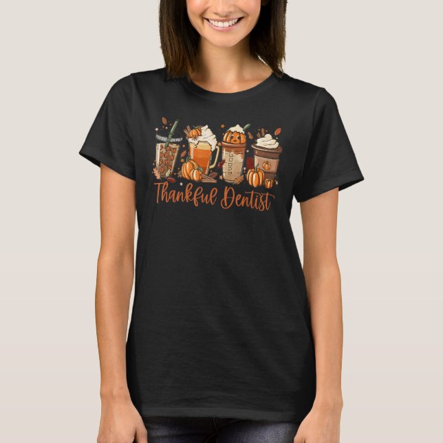 Pumpkin Spice Latte Fall Coffee One Thankful Den T Shirt (Framsida)