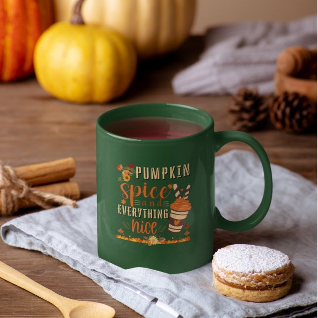 Pumpkin Spice och Allt Nice - Fall Design Två-Tonad Mugg (Skapare uppladdad)