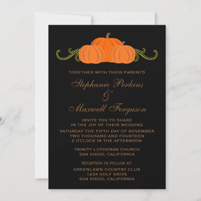 Pumpkin Swirls Fall Wedding Inbjudan (mörk) (Framsida)