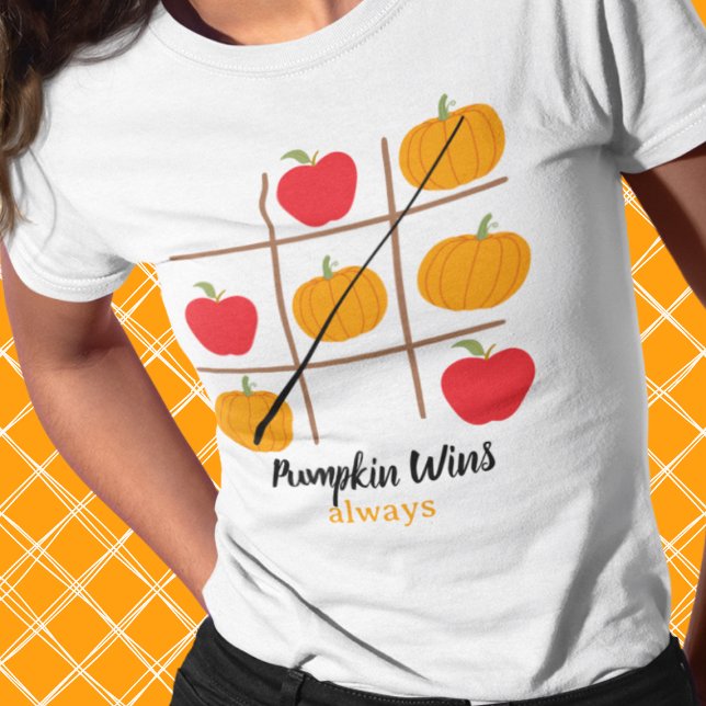 Pumpkin Wins pumpkin vs. äpple T-Shirt (This item is for display purposes only to illustrate the design element. )