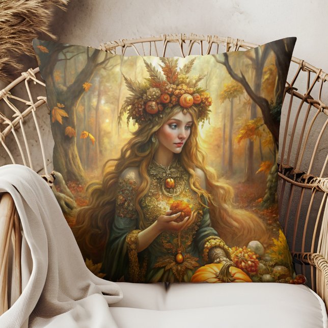 Pumpkin Witch Fairy - Mysiga hösten Witchcore Kudde (Pumpkin Witch Fairy – Cozy Autumn Witchcore Throw Pillow in a boho rattan armchair.)