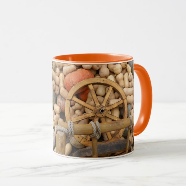 Pumpkins and Wheel of the Rural wooden cart Mugg (Framsida höger)