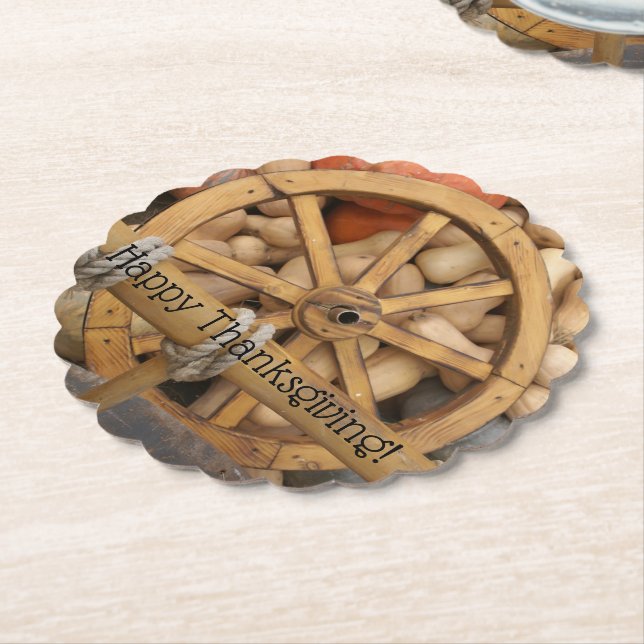 Pumpkins and Wheel of the Rural wooden cart Underlägg Papper (Vinklad)