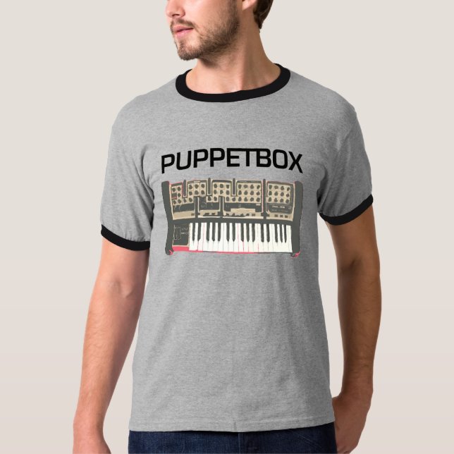 Puppetbox syntlogotyp tee shirt (Framsida)