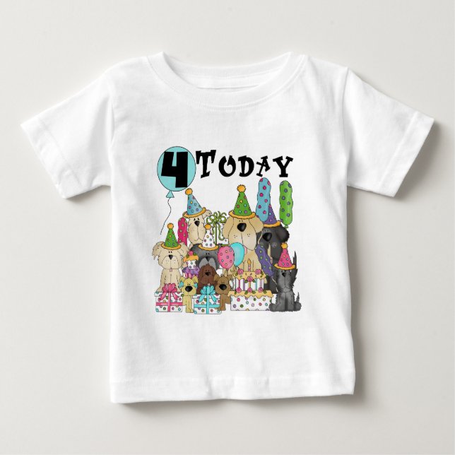 Puppies 4e födelsedagen Bash Tshirts och Gifts (Framsida)