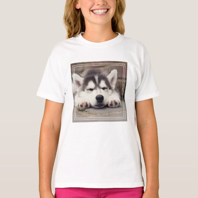 Puppsvällning av sötad Siberian husky T Shirt (Framsida)