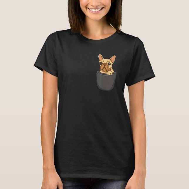 puppy in chest pocket for men women children t shirt (Framsida)