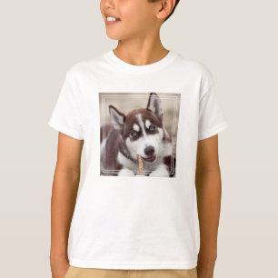 Puppy Siberian husky vid stranden T Shirt