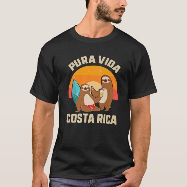 Pura Vida Costa Rica Sloth Surfing Sömnig sommar V T Shirt (Framsida)