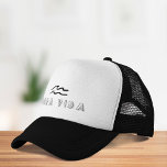 Pura Vida Costa Rica Wave Truckerkeps<br><div class="desc">Costa Rica souvenir hatt i en grått och svart Pura Vida-våg Besök vår butik för att se vår fullt av Costa Ricas produkter.</div>