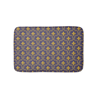 Purple and gold fleur-de-lys quatrefoil pattern badrumsmatta