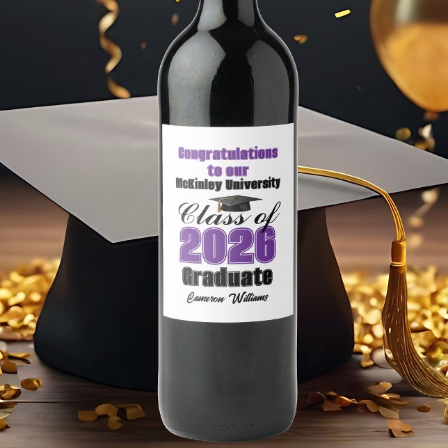 Purple Class of 2026 Graduation Party Custom Vinflaska Etikett (Skapare uppladdad)