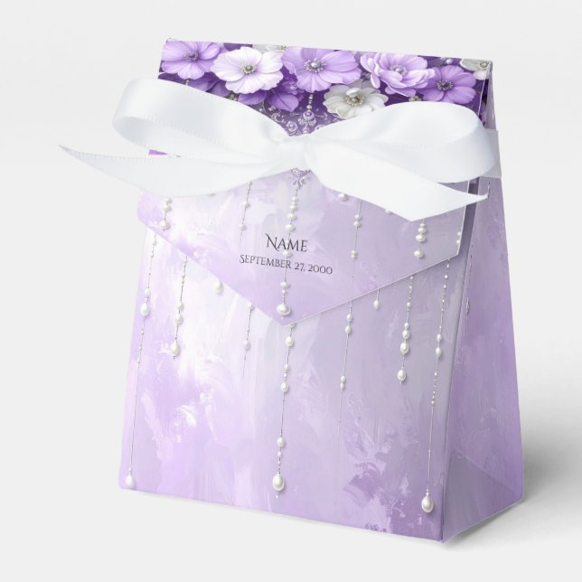 Purple Flowers with Dangling Pearls Favor Box Presentaskar (Framsidan Sidan)
