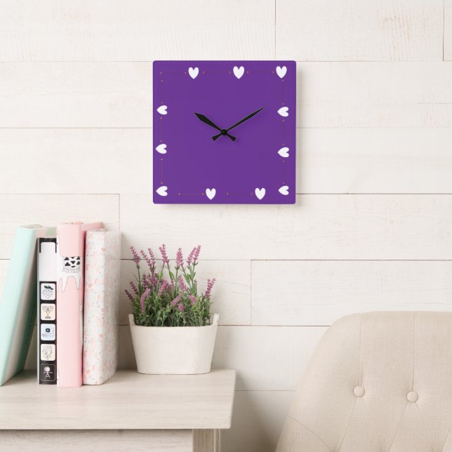 Purple Heart Wall Clock – Minimal Aesthetic Home  Fyrkantig Klocka (Läsesal)