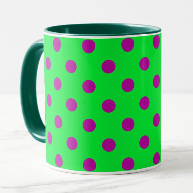 Purple On Green Polka Dots Pattern Design  Mugg (Skapare uppladdad)