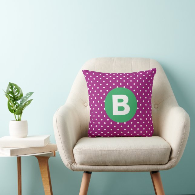 Purple Polka Dot Pattern Green Monogram Kudde (Stol)