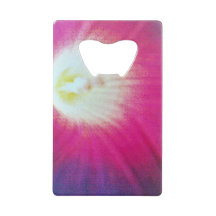 Purpurfärgad kreditkortflaskaöppnare