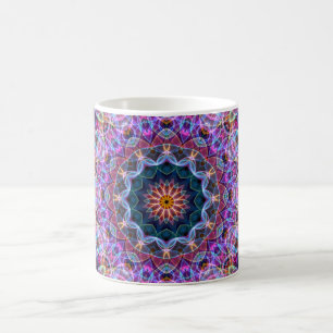 Purpurfärgad lotusblommakaleidoscope kaffemugg