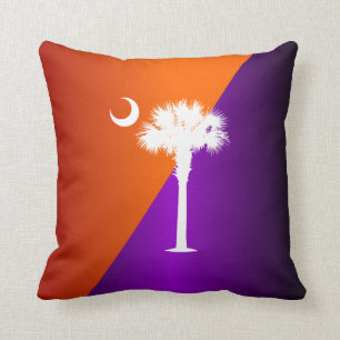 Purpurfärgad South Carolina som är orange & Kudde